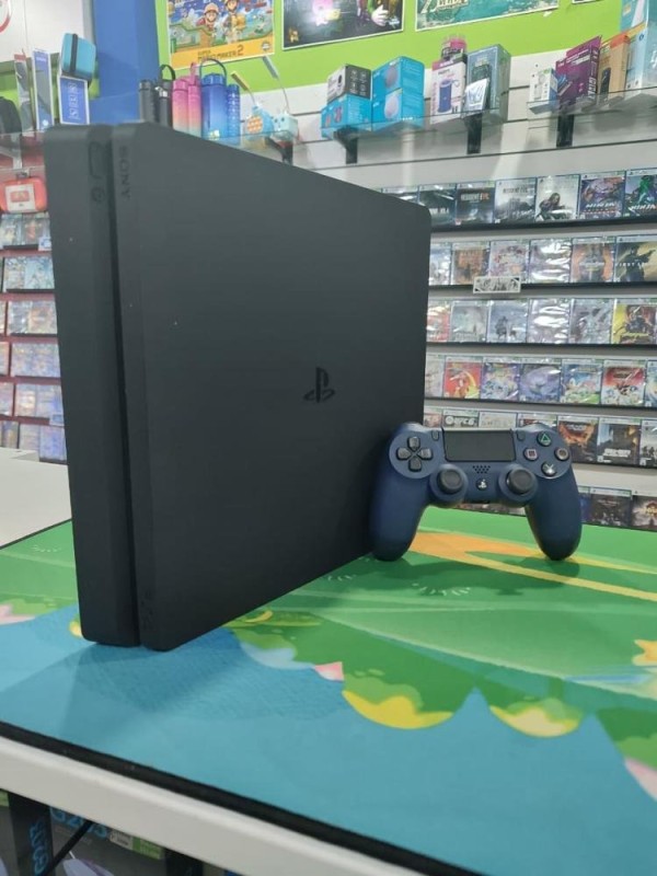 USADA Consola Ps4 Slim 1TB + Joystick Azul Medianoche PS4